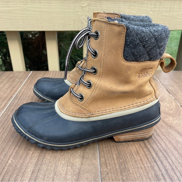Sorel Slimpack II Lace Winter Boots - Picture 1 of 6